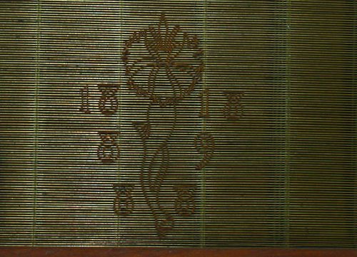 M213d Botanical device 1818 - closeup mirror image