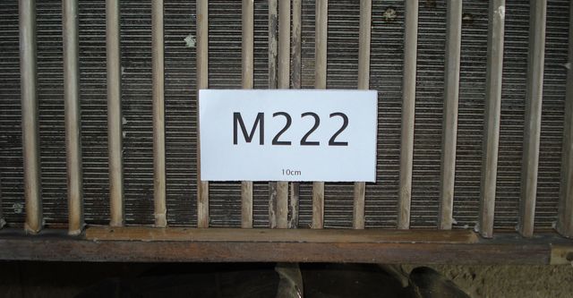 M222d - Very tired laid moulds