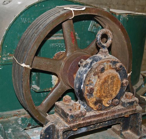 Valley Beater - main drive pulley & bearing
