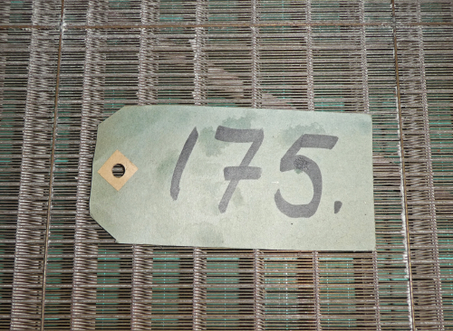 Tearing wires P1040638_edited-1