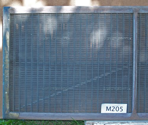 M205b T De La Rue & Co